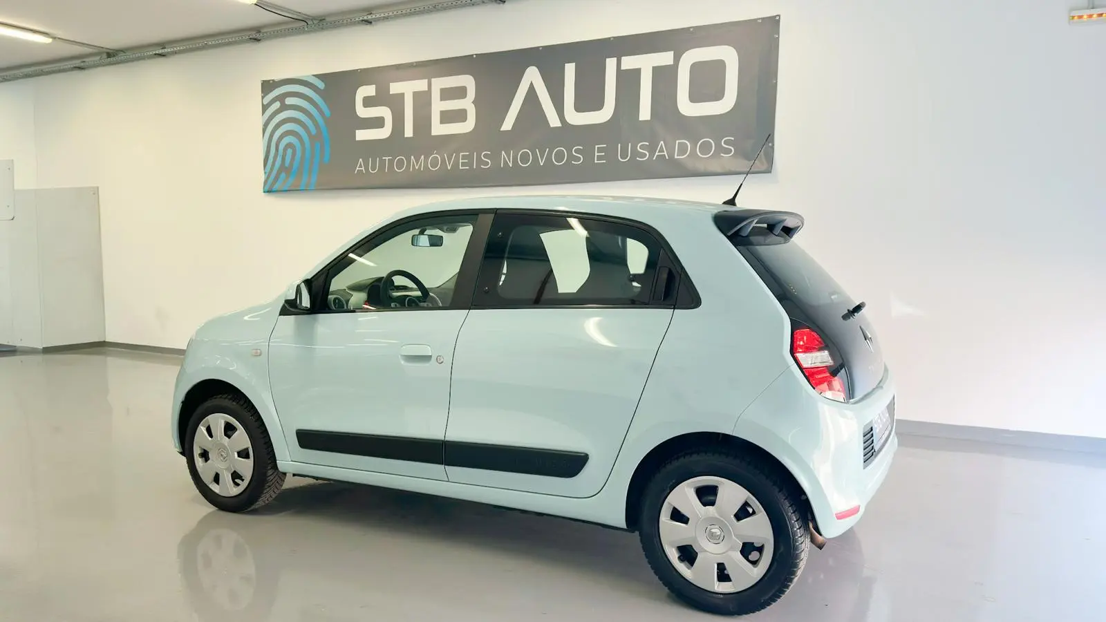Renault Twingo SCe 70 LIMITED 28
