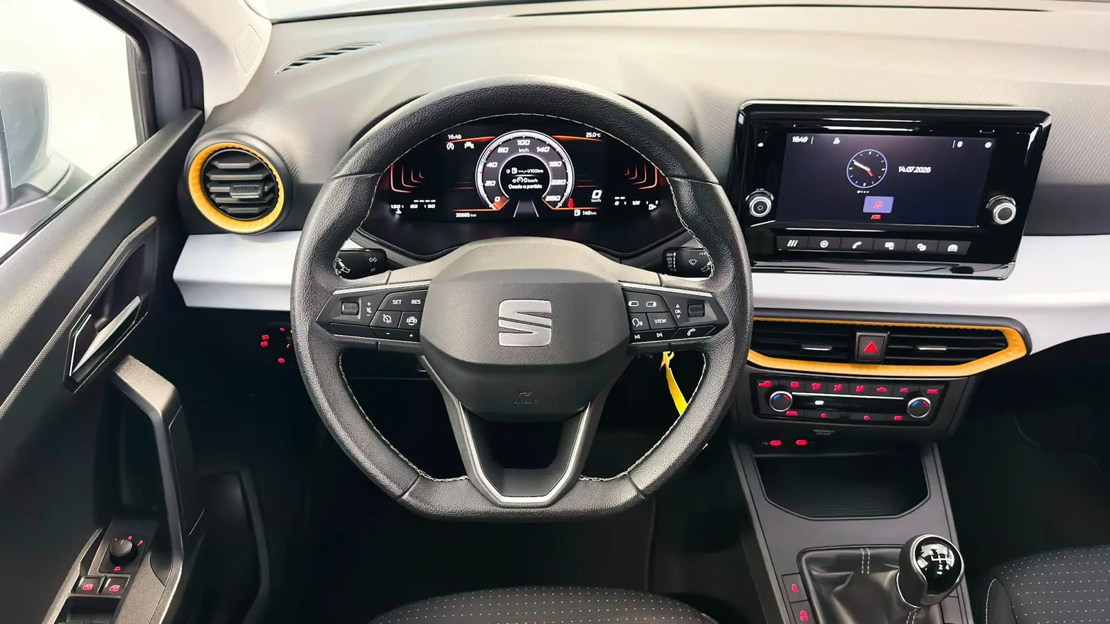 SEAT Ibiza 1.0 TSI STYLE 15