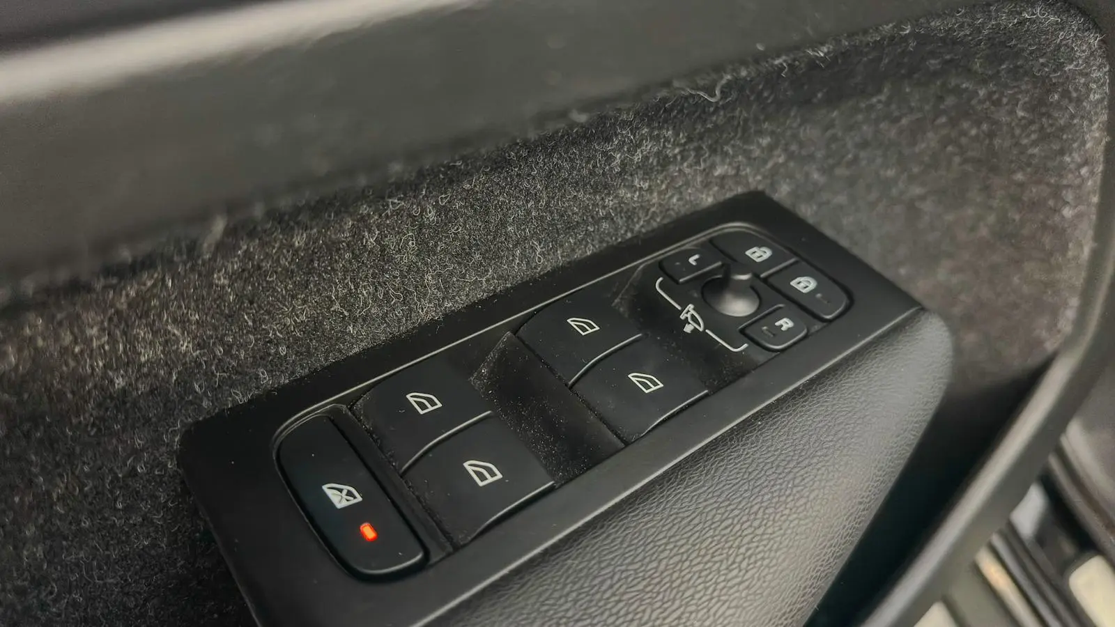 Volvo XC 40 1.5 T5 PHEV Inscription Expression 19