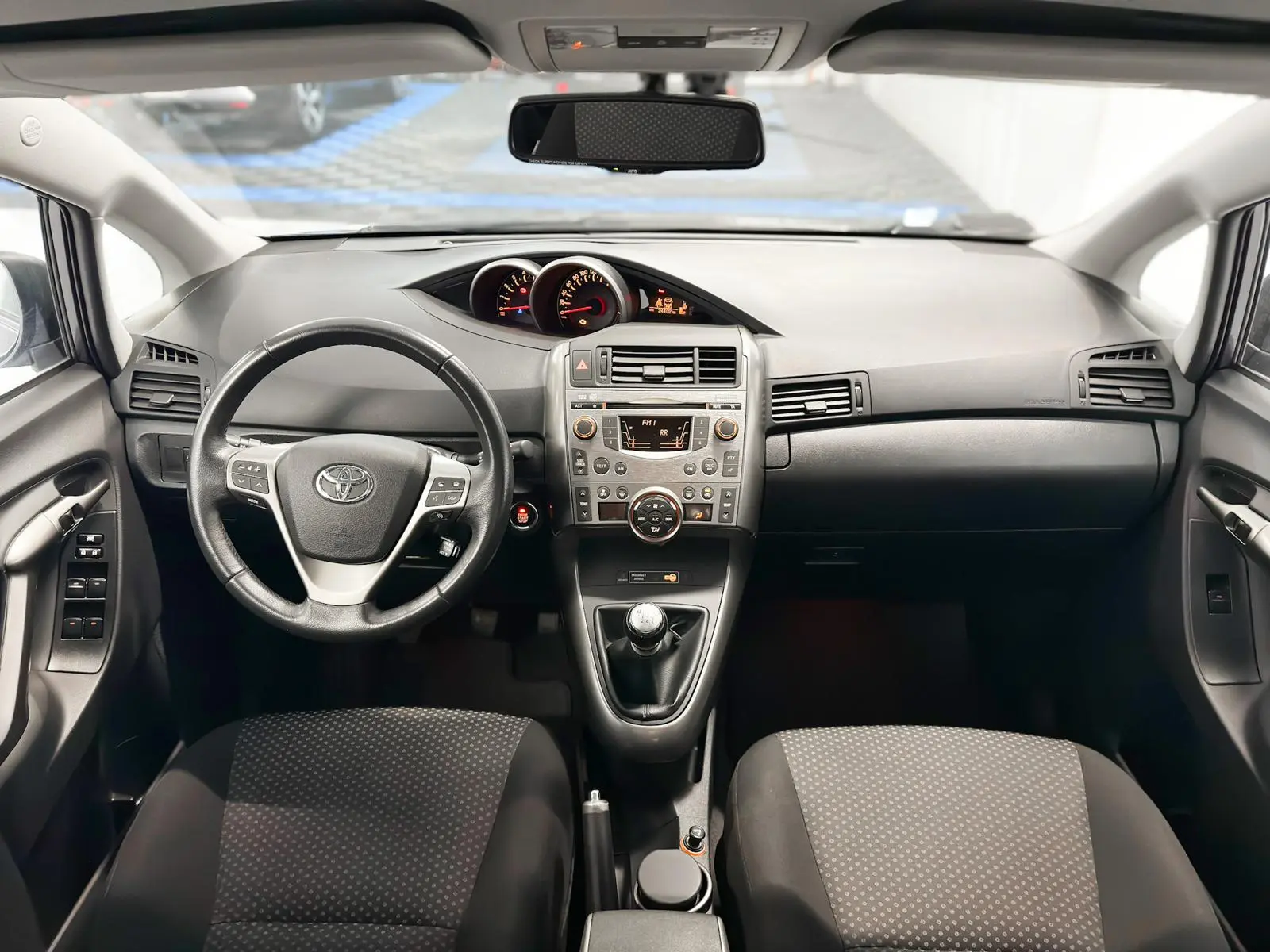 Toyota Verso 2.0 D-4D Energy 8