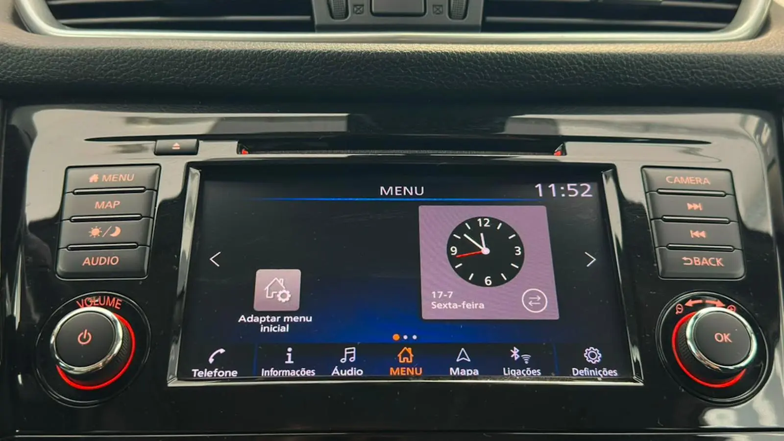 Nissan Qashqai 1.3 DIG-T N-Connecta J18 43