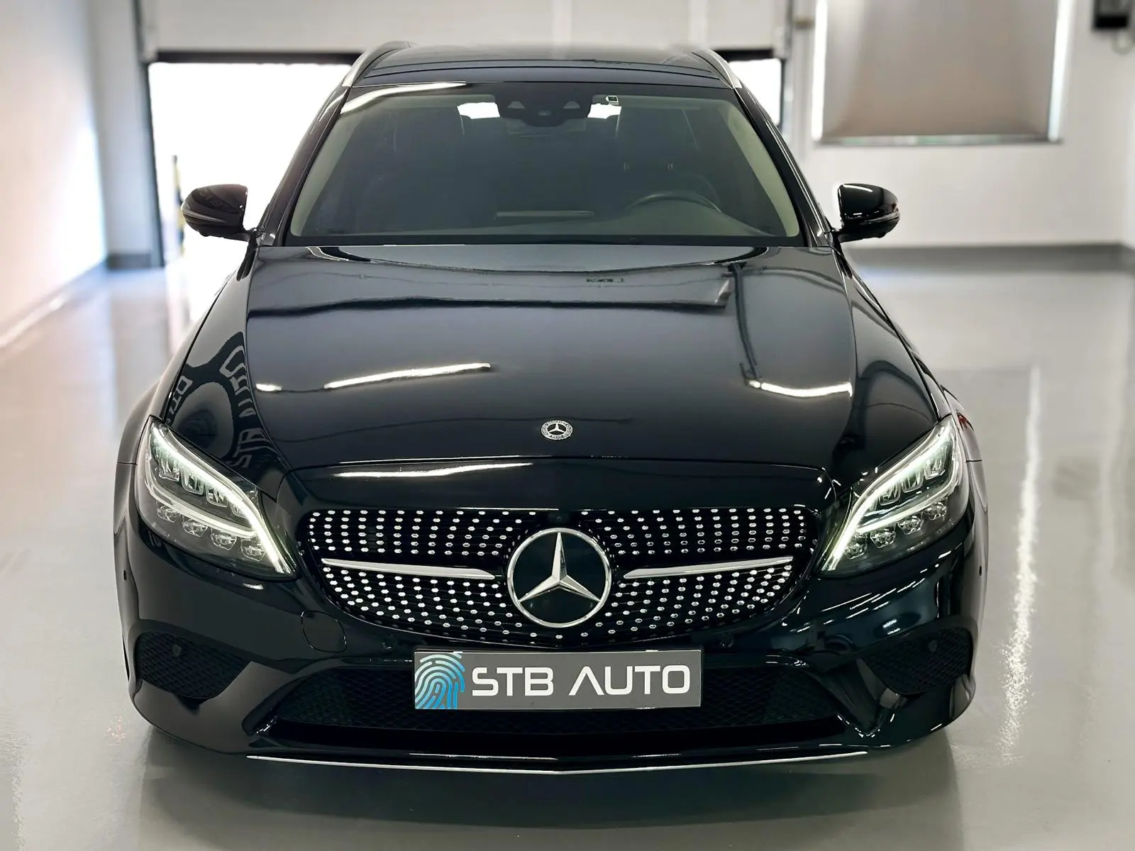 Mercedes-Benz C 300 de T 9G-TRONIC Avantgarde 4