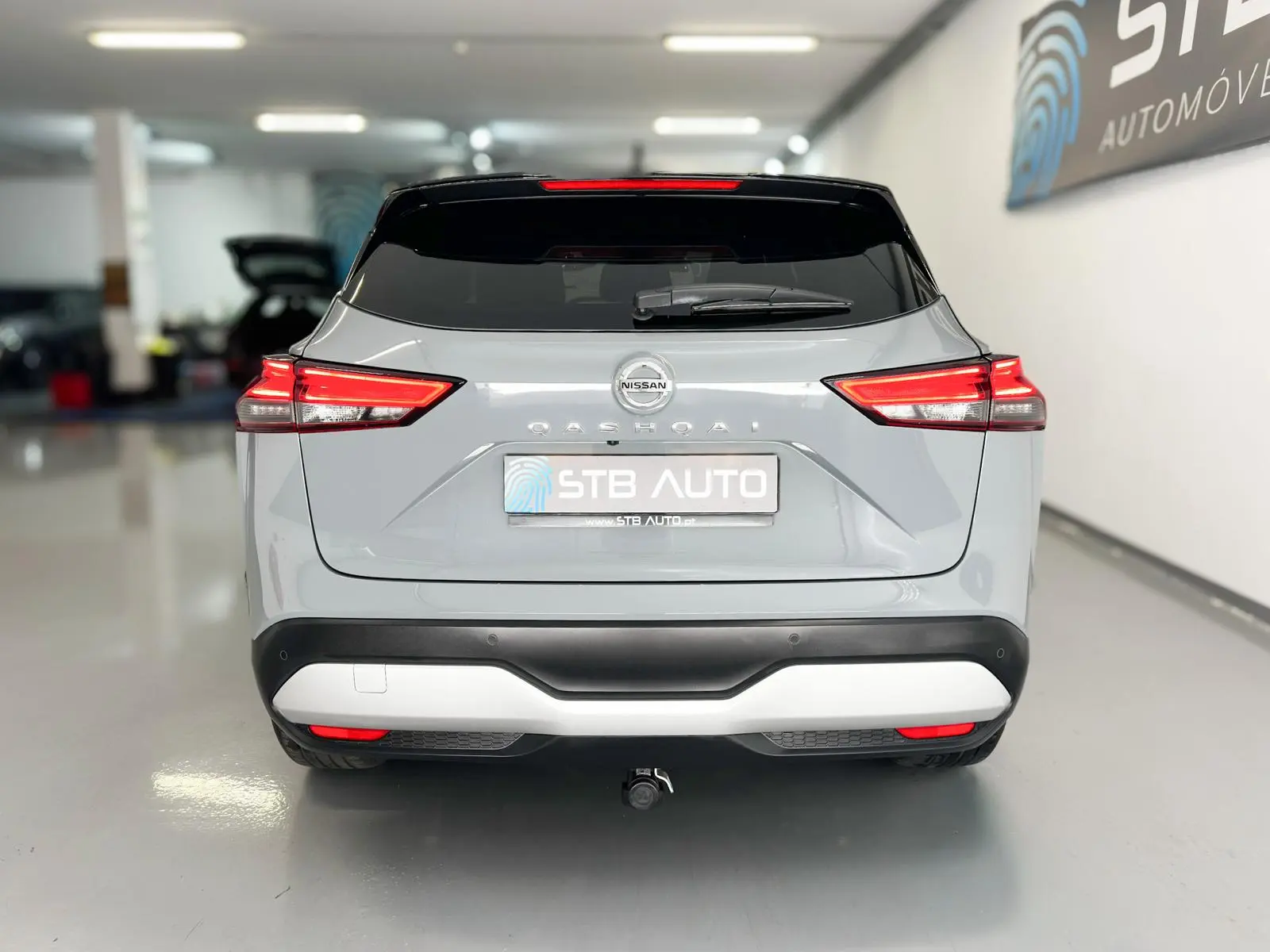 Nissan Qashqai 1.3 DIG-T MHEV Premiere Edition 4
