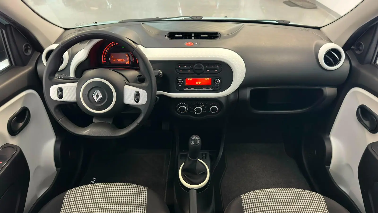Renault Twingo SCe 70 LIMITED 7
