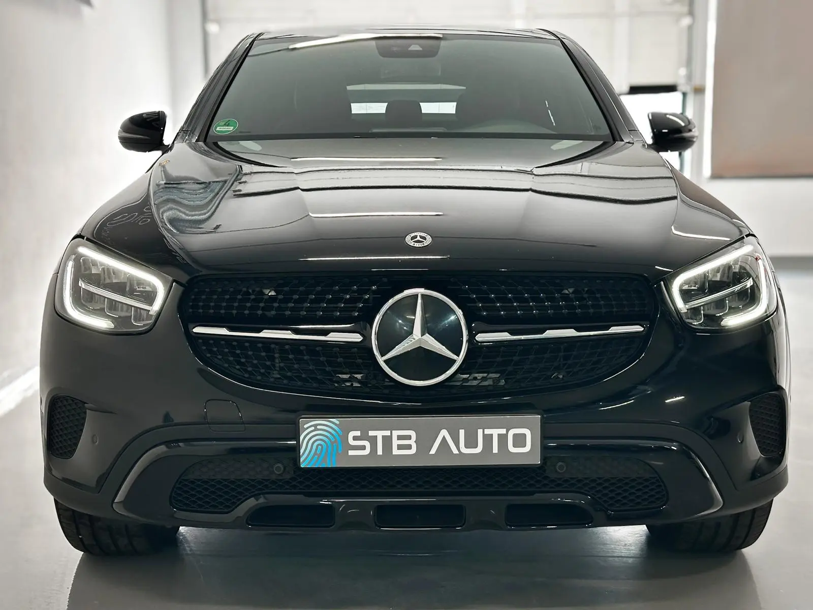 Mercedes-Benz GLC 300 de Coupé 4Matic 6