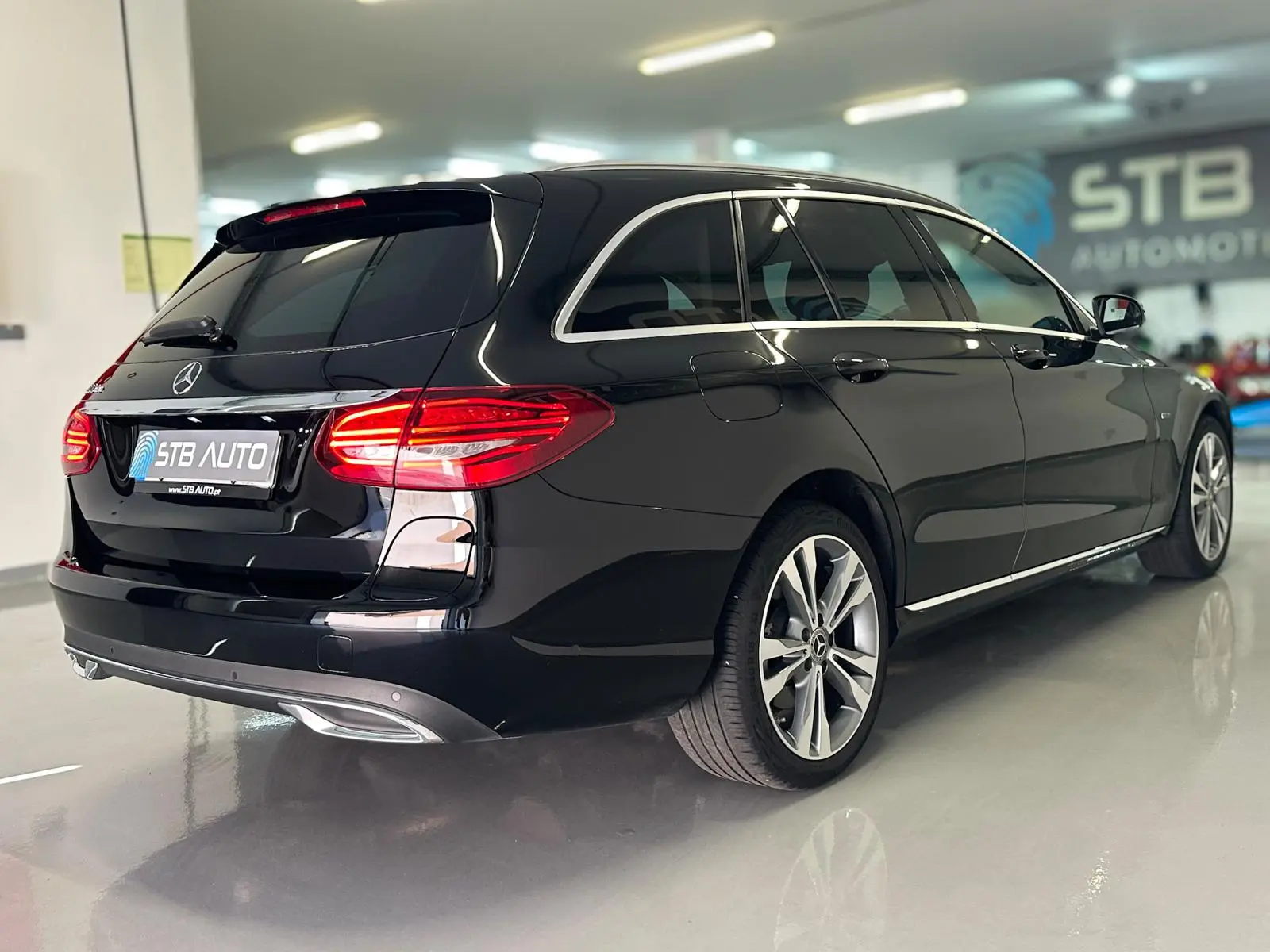 Mercedes-Benz C 300 de T 9G-TRONIC Avantgarde 20