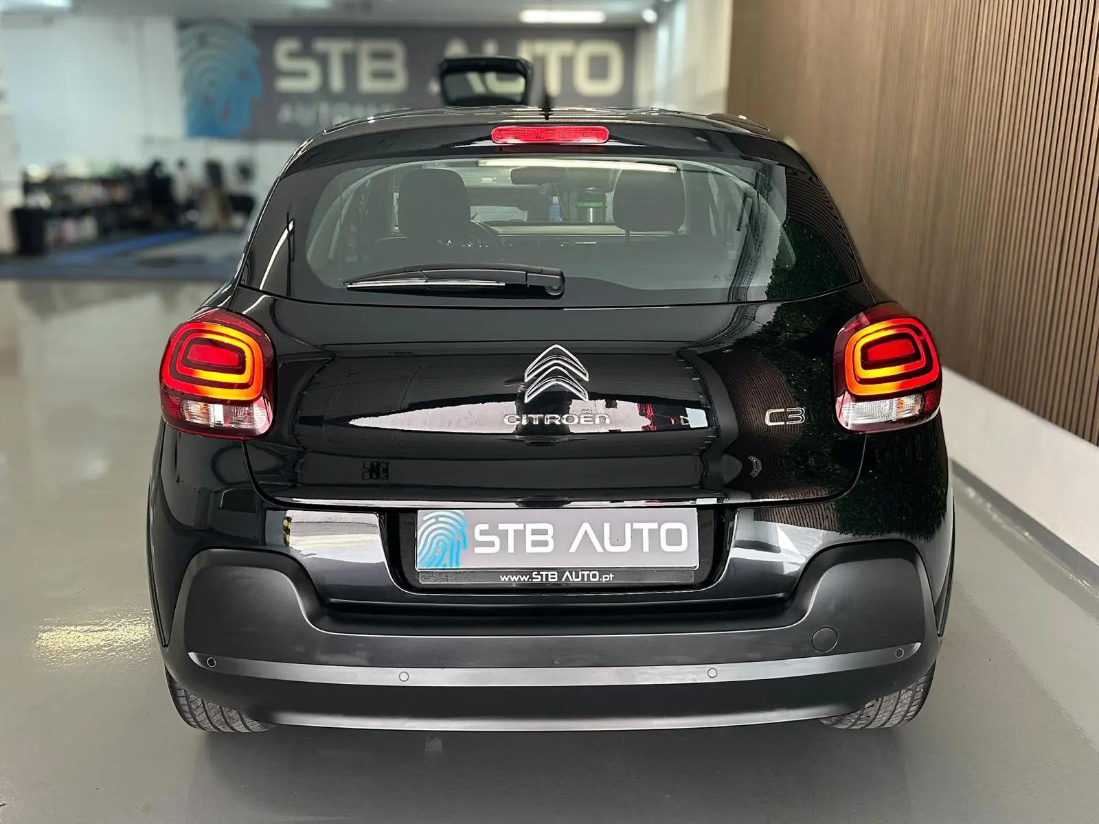 Citroen C3 1.2 PureTech Plus 5