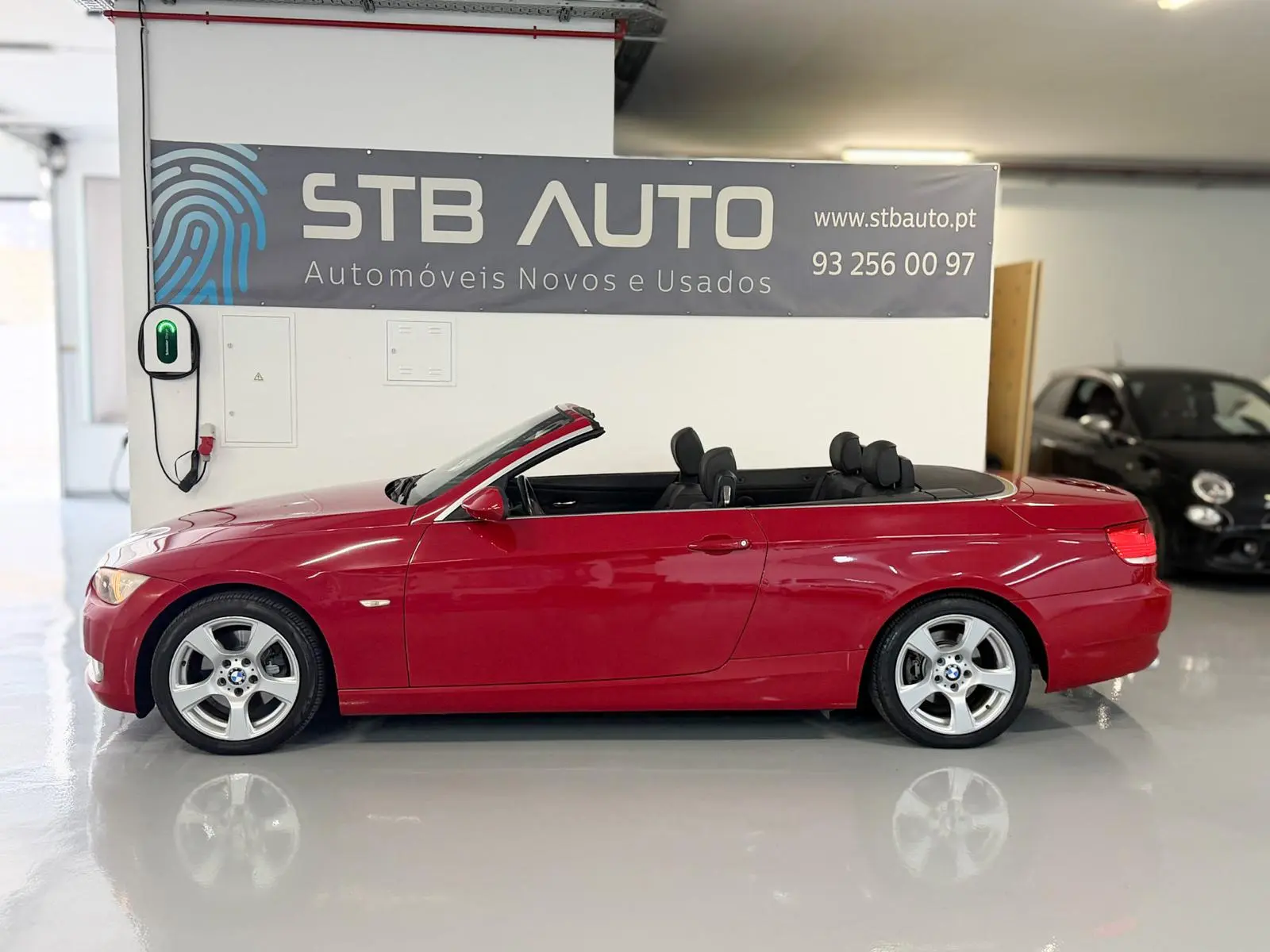BMW 320 d Cabrio Intense 2