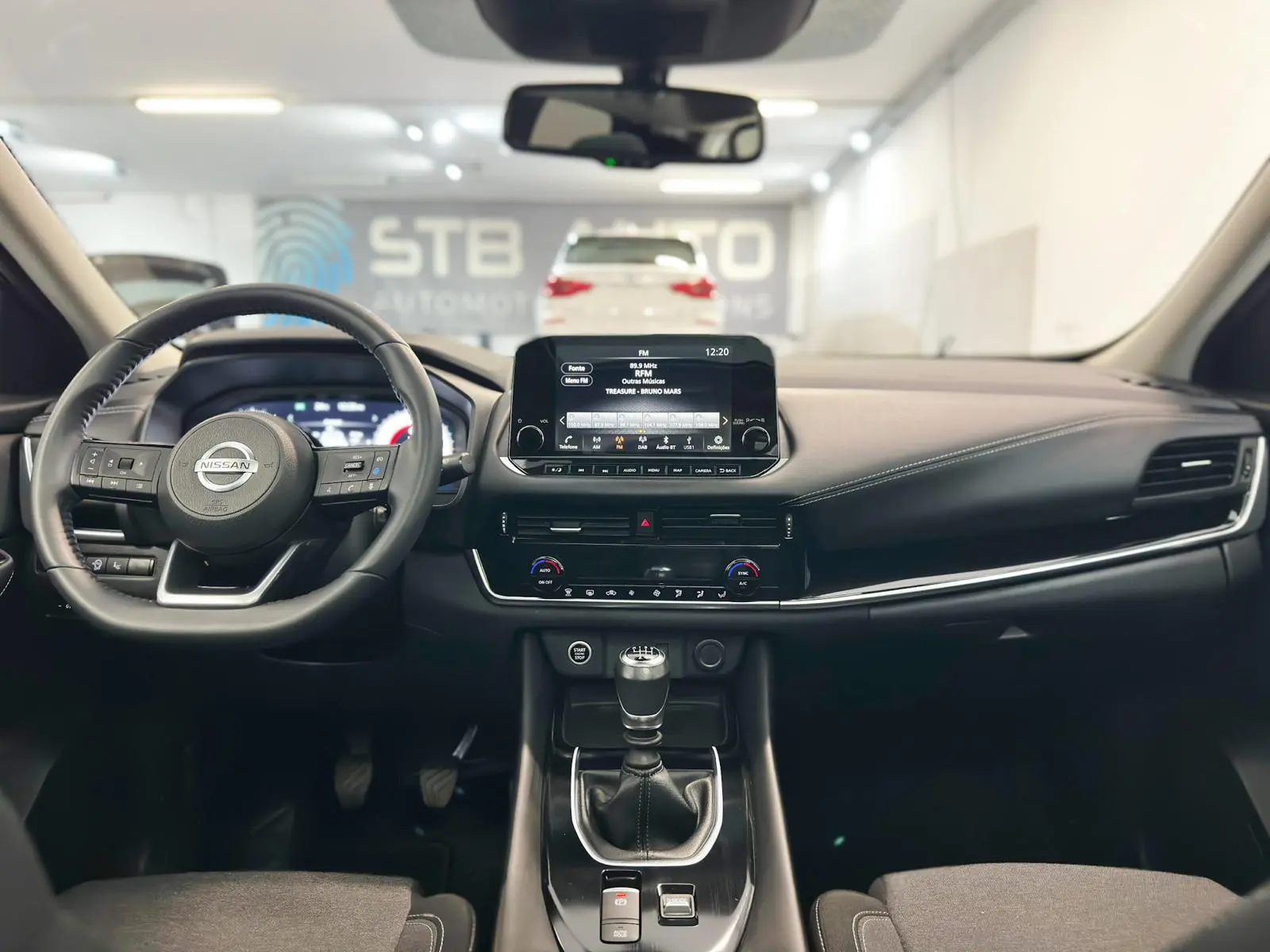 Nissan Qashqai 1.3 DIG-T MHEV Premiere Edition 20