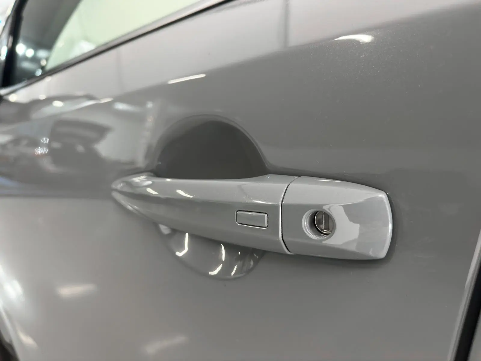 Nissan Qashqai 1.3 DIG-T MHEV Premiere Edition 34