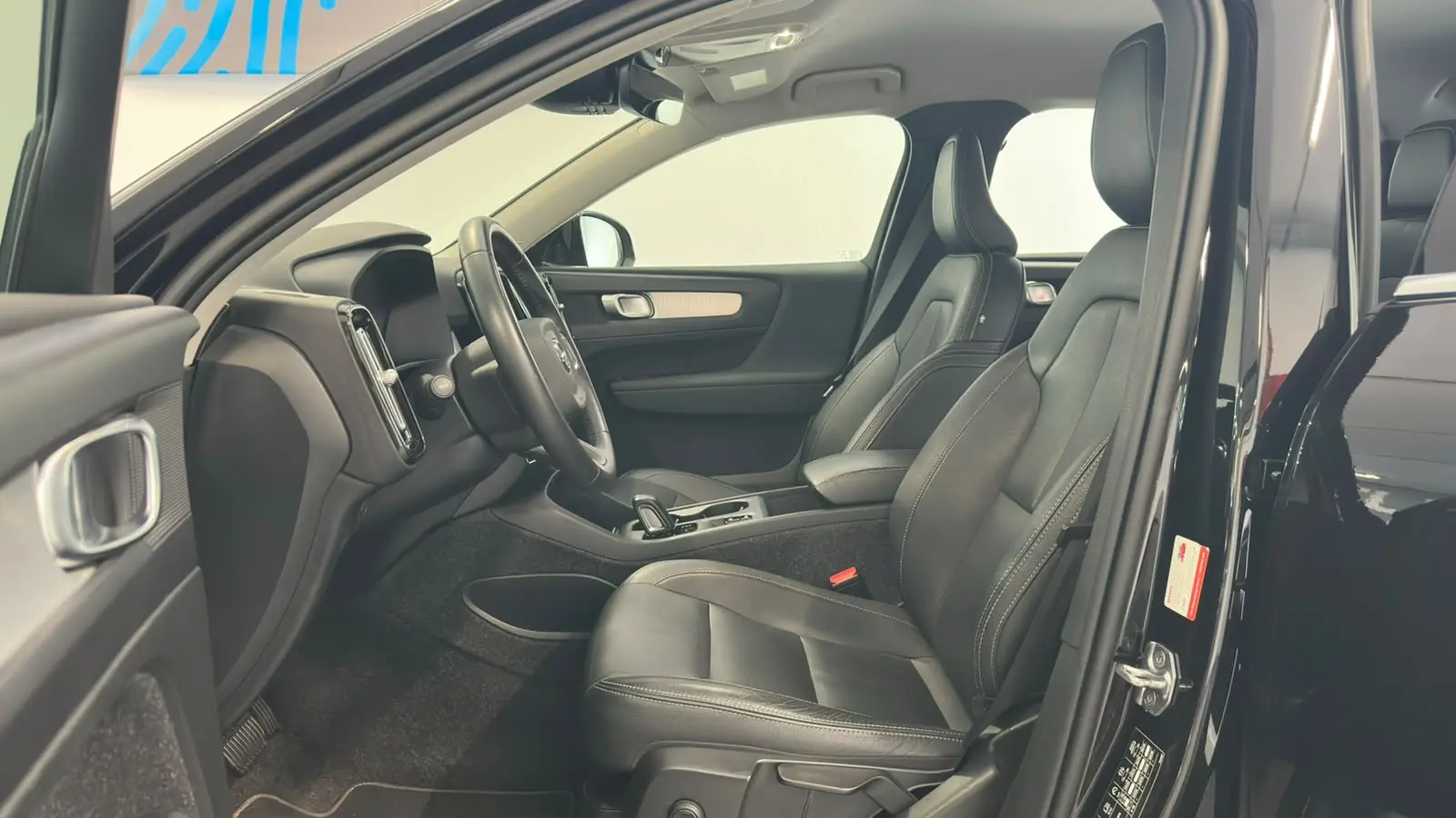 Volvo XC 40 1.5 T5 PHEV Inscription Expression 21