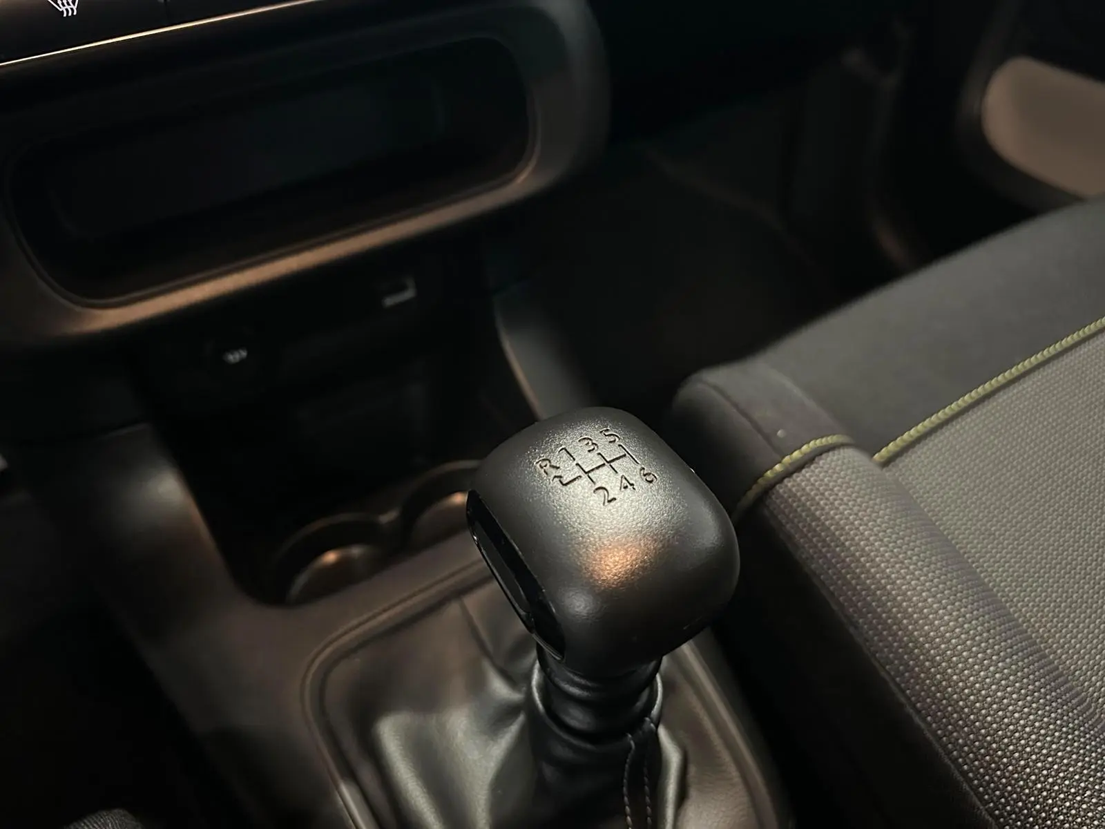Citroen C3 Pure Tech S&S Feel 31