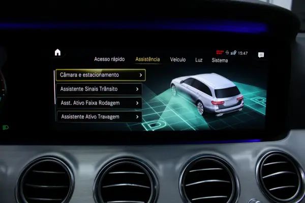 Mercedes-Benz E 300 de AMG Line 4Matic 31