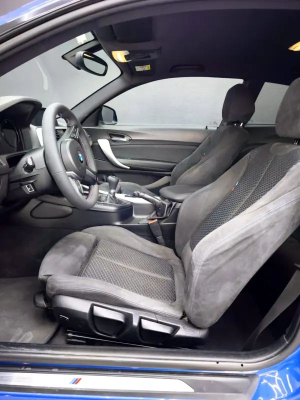 BMW 116 d Pack M 9