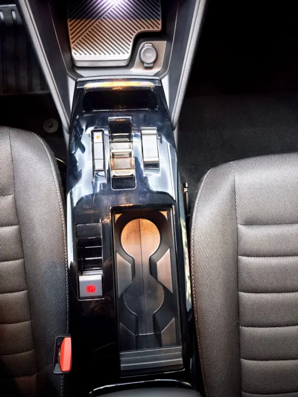 Citroen C4 Hybrid Plus e-DSC6 16