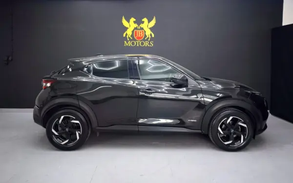 Nissan Juke Crossover Hybrid 143 Business+ 4