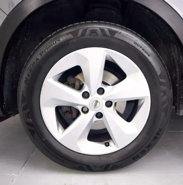 Nissan Qashqai 1.5 dCi Acenta Nissan Connect 8
