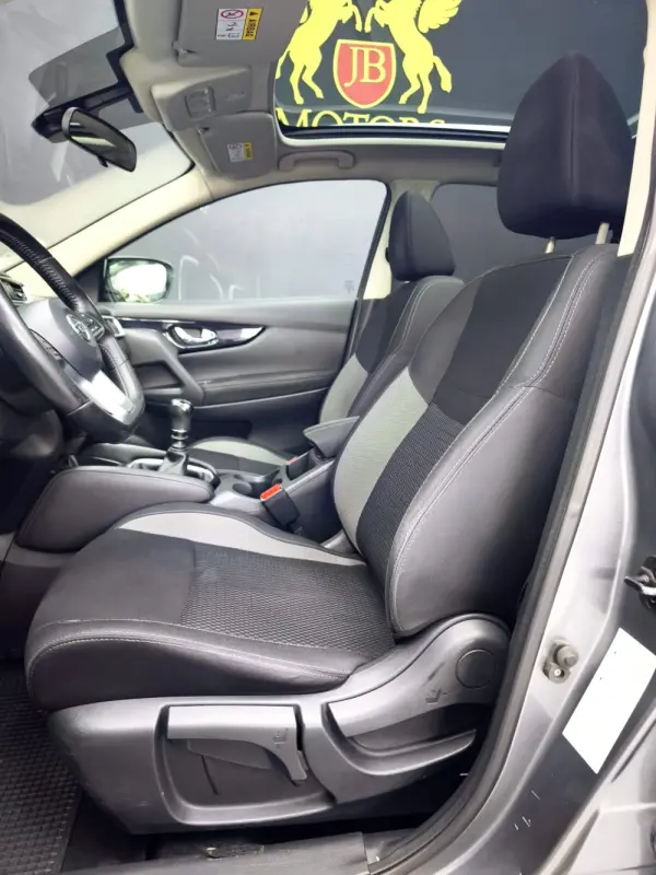 Nissan Qashqai 1.5 dCi Acenta Nissan Connect 10