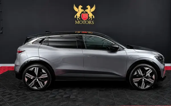 Renault Mégane E-Tech Megane E-Tech 60 kWh Iconic 4