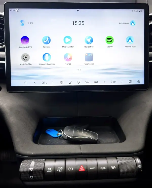 BYD Dolphin 60.4 kWh Design 33
