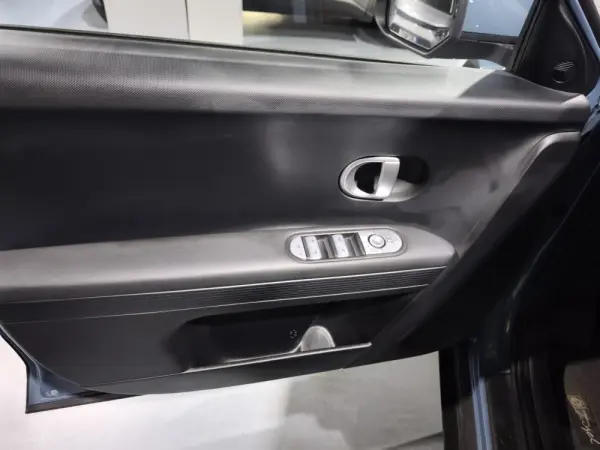 Hyundai Ioniq 5 77 kWh Premium 8