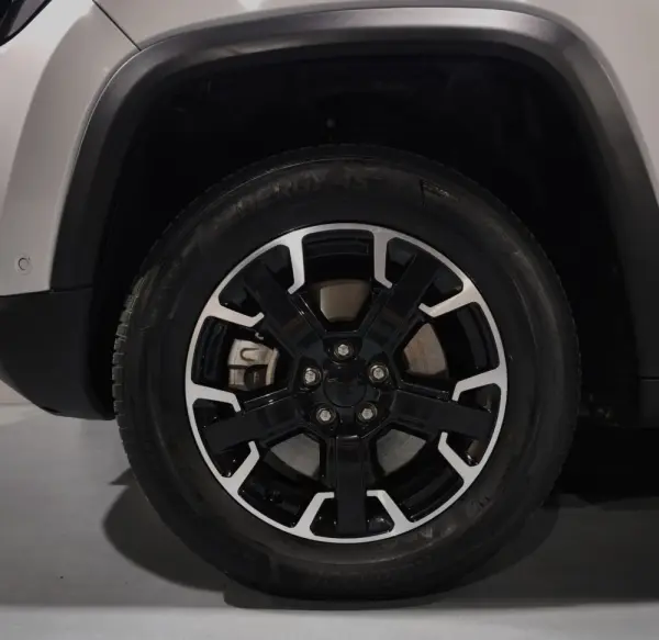 Jeep Compass 1.3 TG 4Xe Trailhawk 6