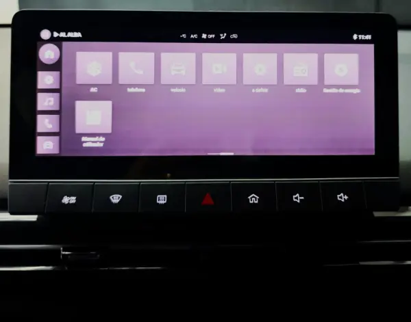 MG MG4 51 kWh Standard 19