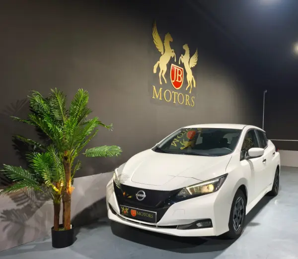 Nissan Leaf N-Connecta Full Led 1