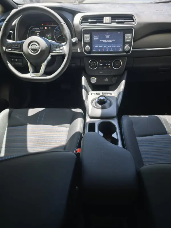 Nissan Leaf N-Connecta Full Led 6