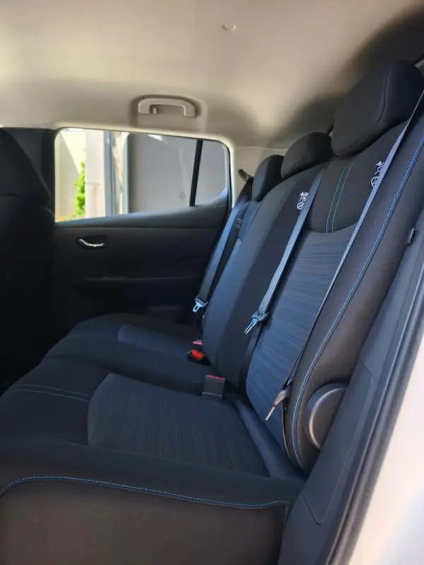 Nissan Leaf N-Connecta Full Led 9