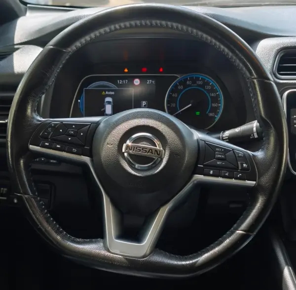 Nissan Leaf N-Connecta Full Led 5