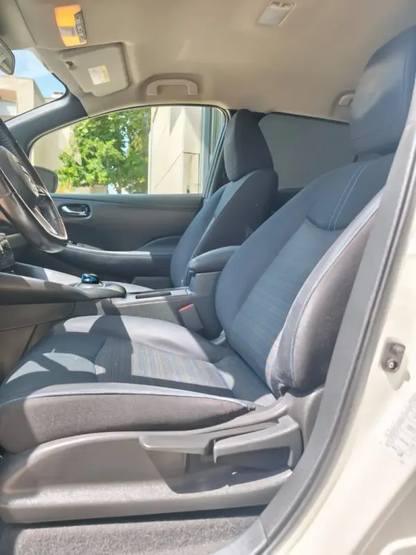 Nissan Leaf N-Connecta Full Led 8