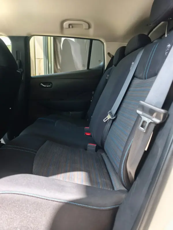 Nissan Leaf N-Connecta Full Led 9