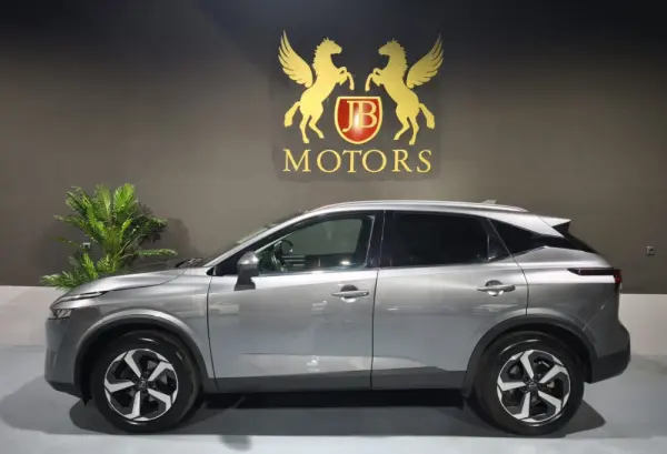 Nissan Qashqai 1.3 DIG-T N-Connecta 4