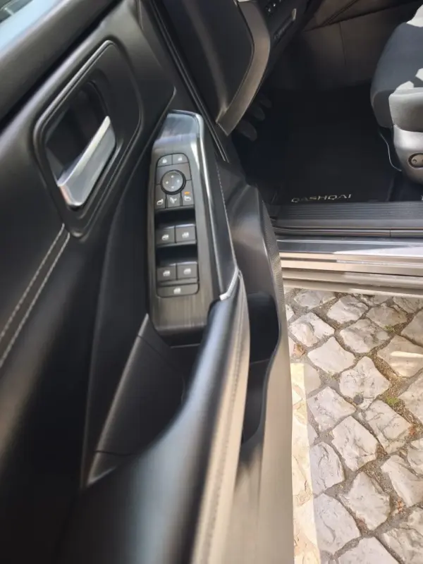 Nissan Qashqai 1.3 DIG-T N-Connecta 7