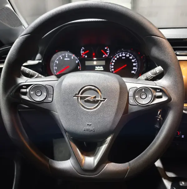 Opel Corsa 1.2 Business 6