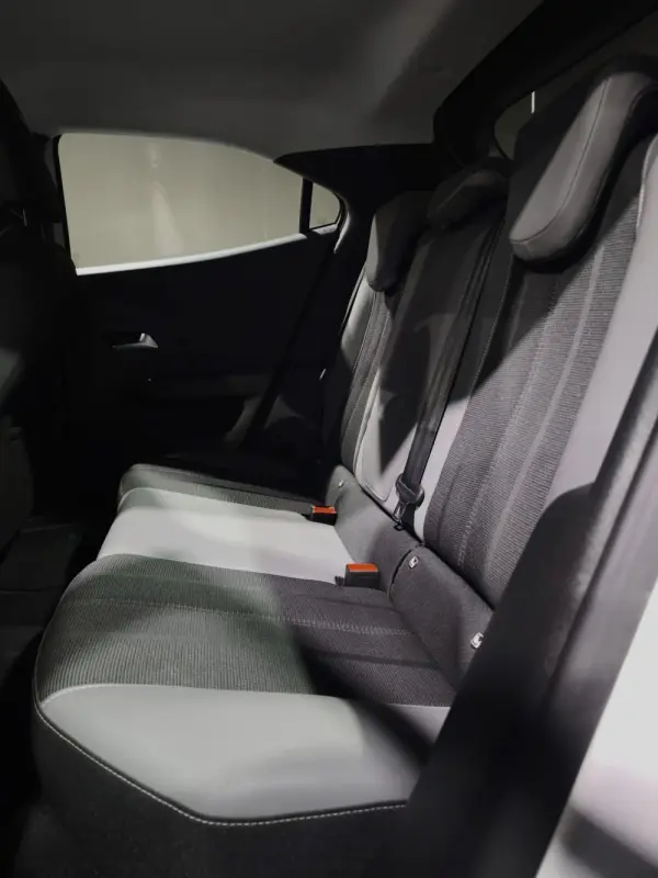 Opel Mokka 1.2 T Elegance AT 10