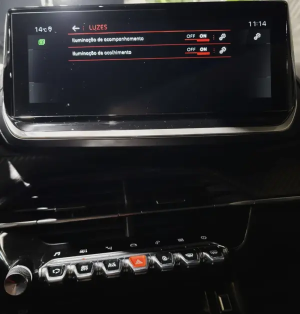 Peugeot 2008 1.2 PureTech Allure Pack 22