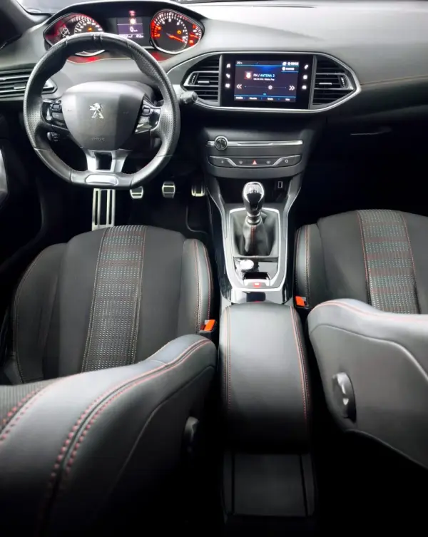 Peugeot 308 GT Line 15