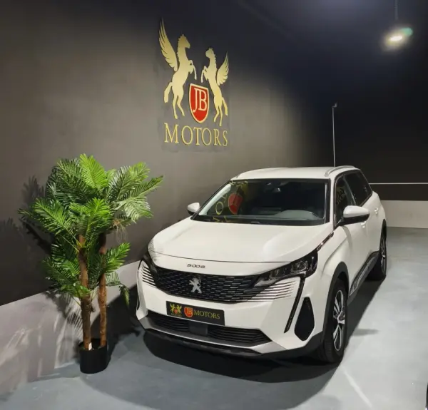 Peugeot 5008 1.5 BlueHDi Allure Pack EAT8 2