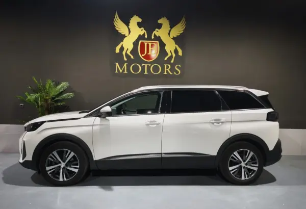 Peugeot 5008 1.5 BlueHDi Allure Pack EAT8 1