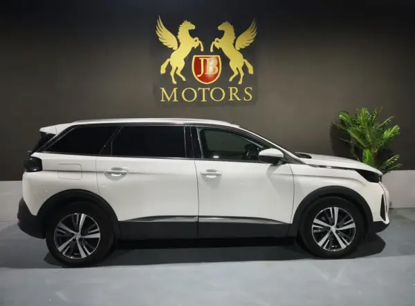 Peugeot 5008 1.5 BlueHDi Allure Pack EAT8 4
