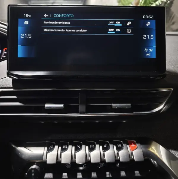 Peugeot 5008 1.5 BlueHDi Allure Pack EAT8 19