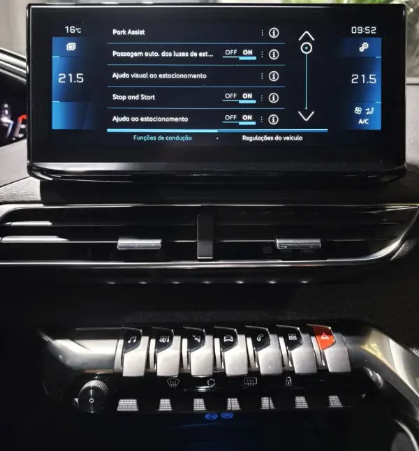 Peugeot 5008 1.5 BlueHDi Allure Pack EAT8 21
