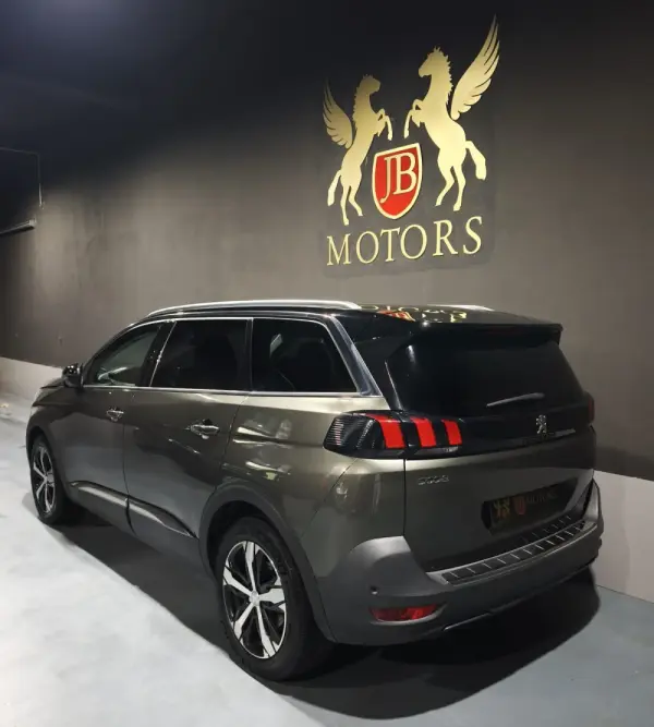 Peugeot 5008 Grip Control 4