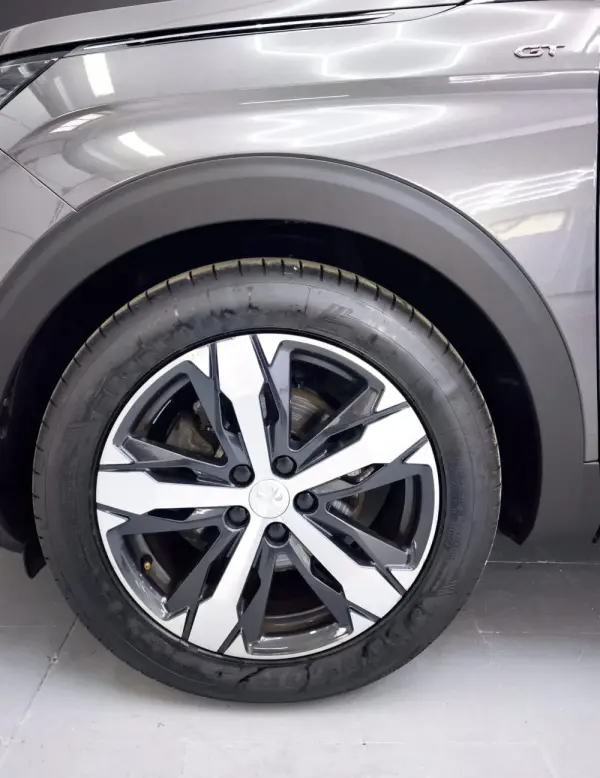 Peugeot 5008 1.5 BlueHDi GT Pack EAT8 9