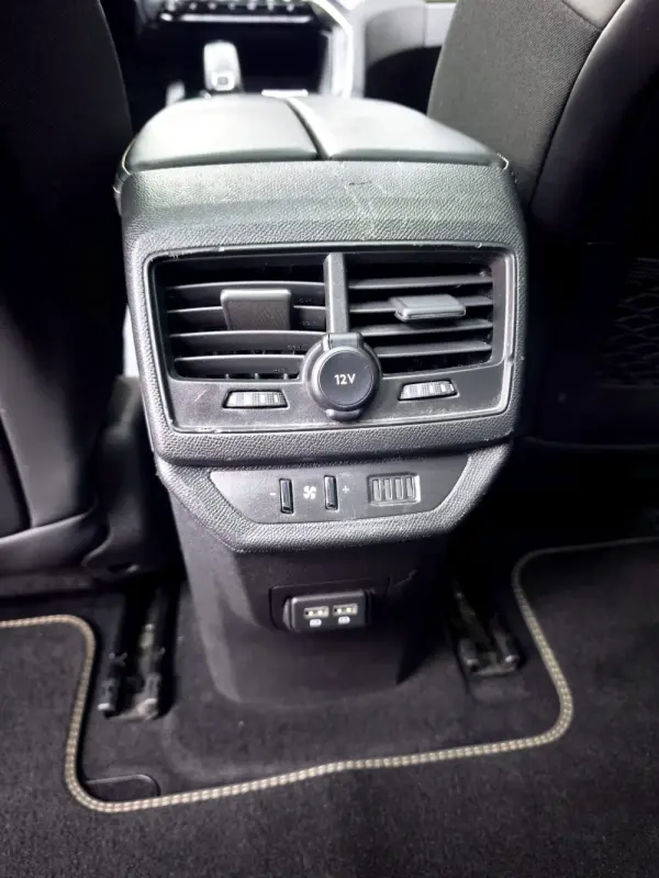 Peugeot 5008 1.5 BlueHDi GT Pack EAT8 34