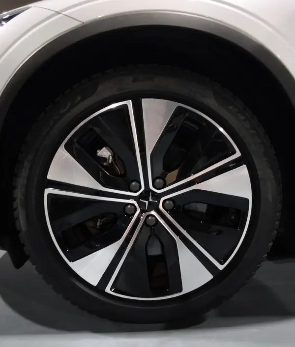 Polestar 2 Standard Range 69 kWh 8