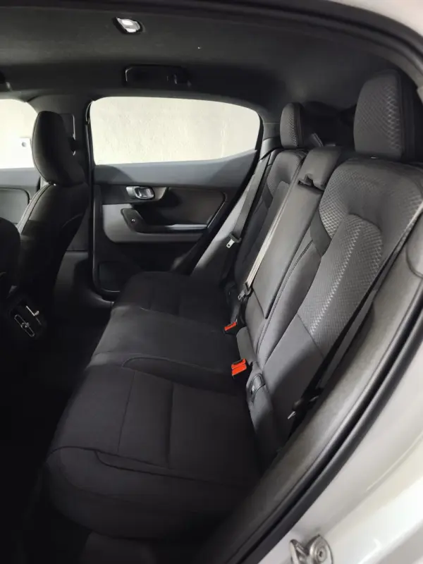 Polestar 2 Standard Range 69 kWh 10