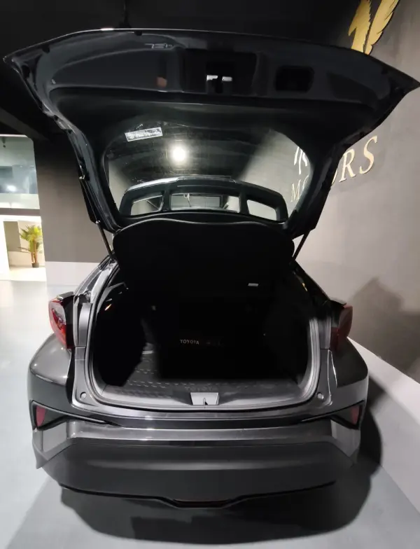 Toyota C-HR 1.8 Hybrid Comfort 6